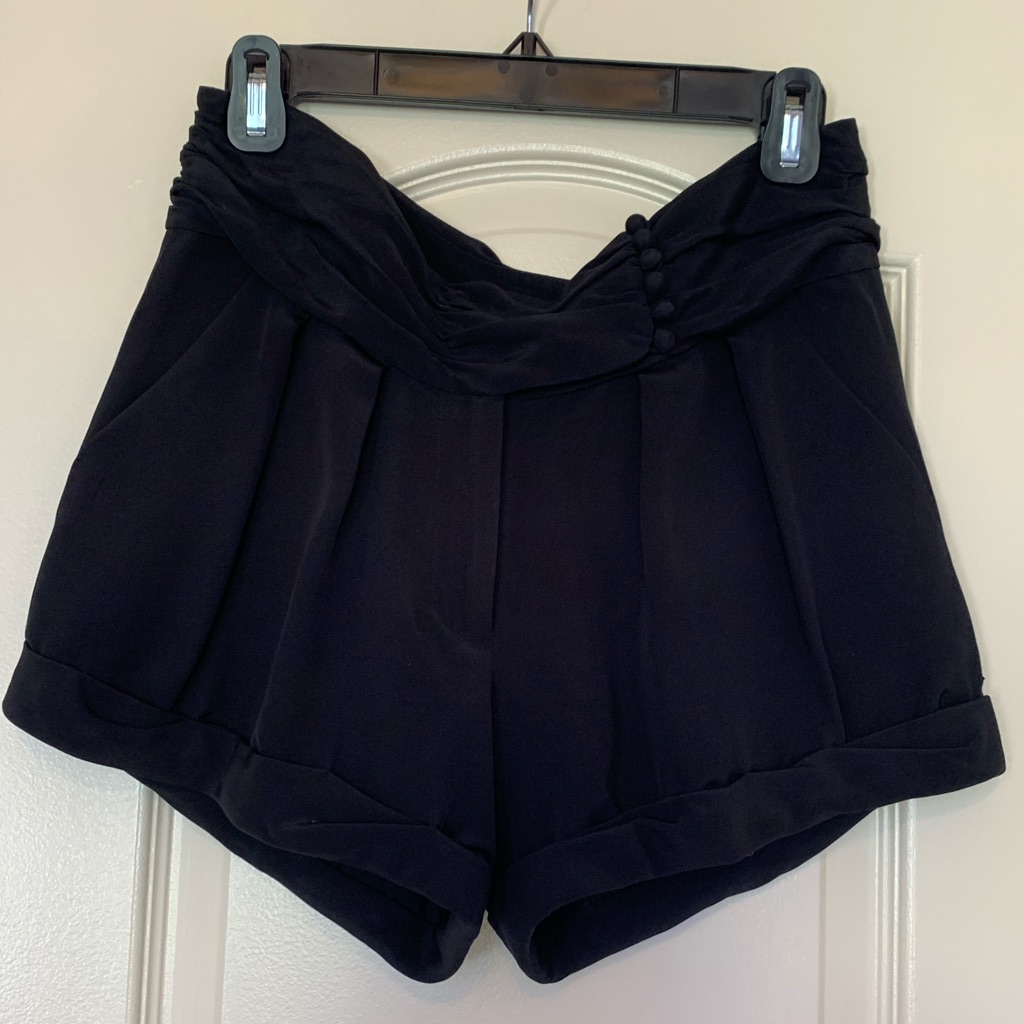 Elizabeth & James Bubble Silk Shorts Size 2